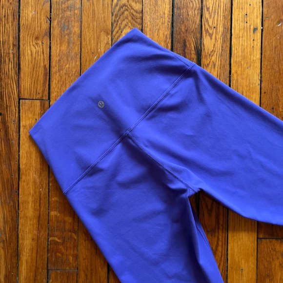 Lululemon Women's Purple High Waist Carpi‎ Workout Running Yoga Pants Leggings. - Picture 6 of 7